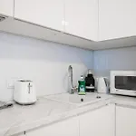 Dream - 2-bedroom With Sauna Apartment *